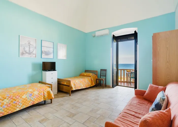 Azzurra Holidays Apartment