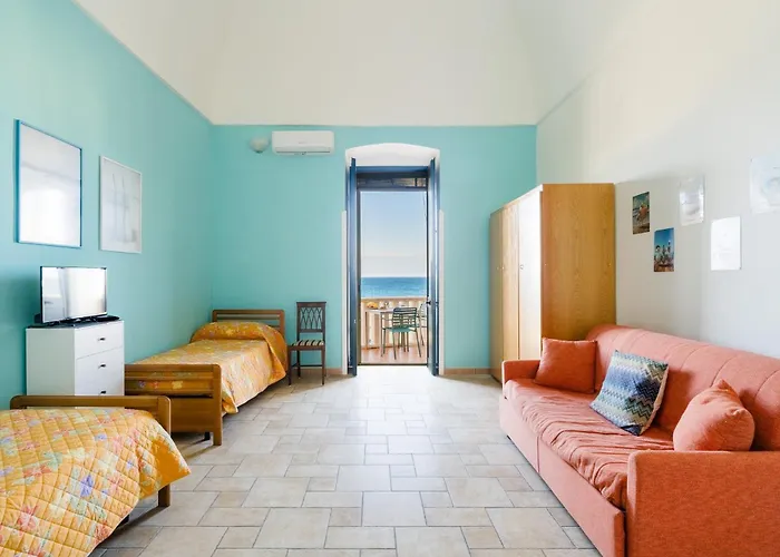 Azzurra Holidays 나르도